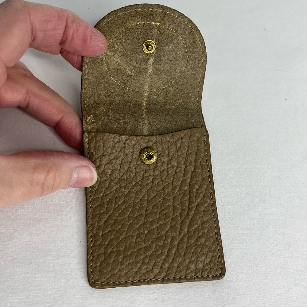 Vintage Dooney & Bourke All-Weather Leather Card Holder Key Chain. Khaki - Picture 2 of 9